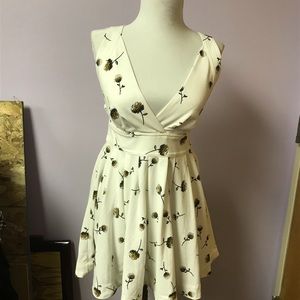 Free People Ivory floral halter X back dress sz 4